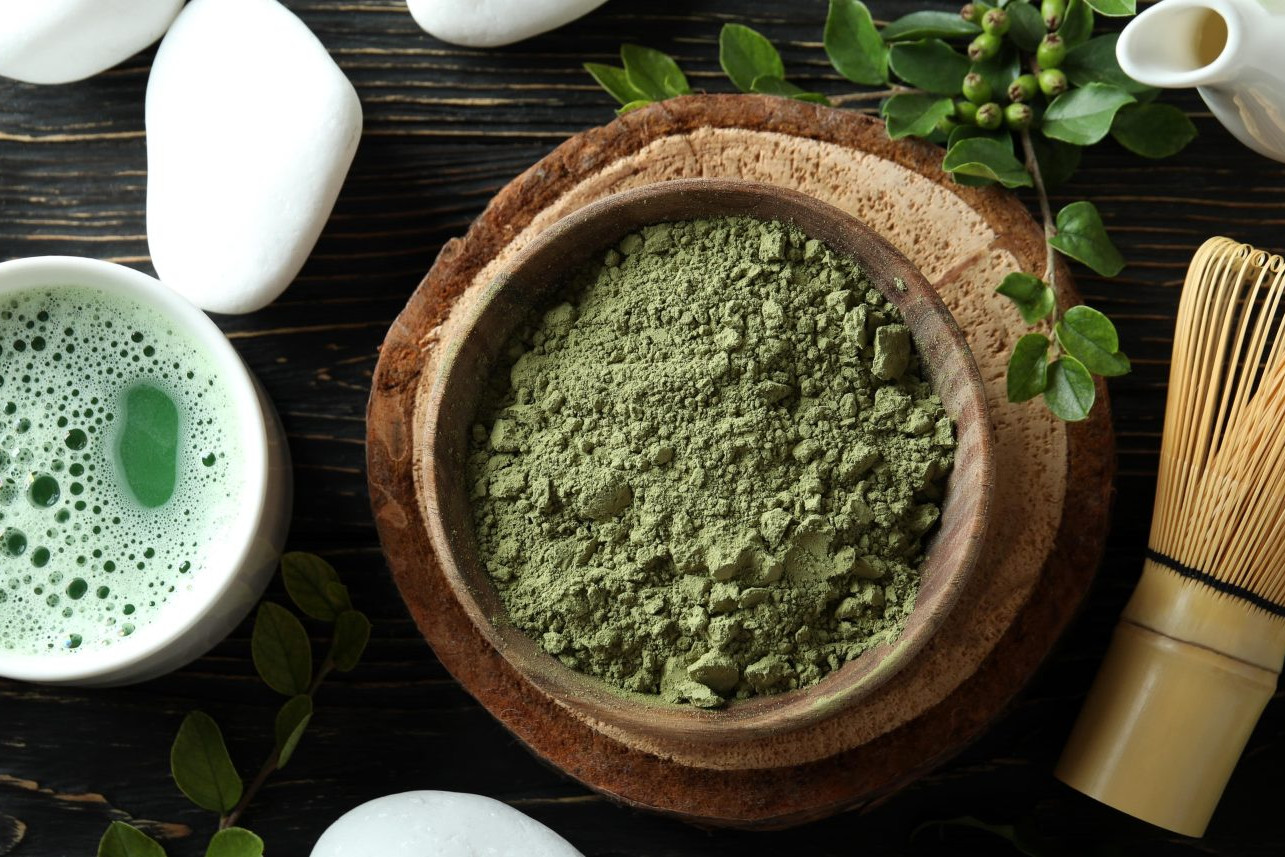 Matcha Vs Green Tea: Brewing for Wellness